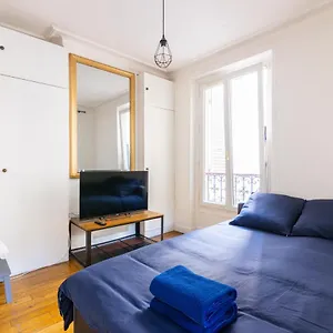 Studio Republique Jemmapes Free Netflix , Paris France